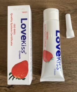 Gel B&ocirc;i Trơn Love Kiss Hương D&acirc;u Cao Cấp _ Chai 100ml