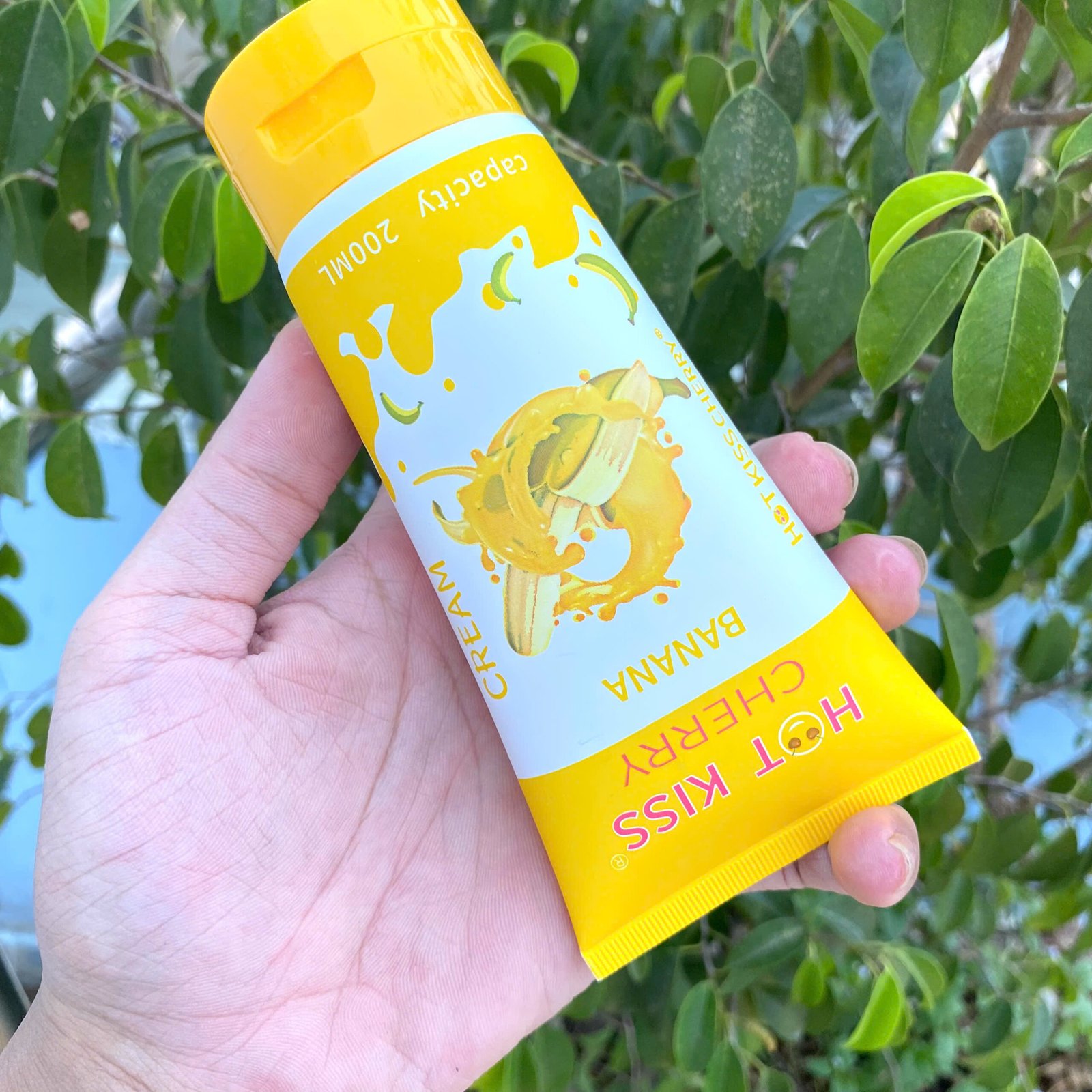 Gel Bôi Trơn Hương Chuối Hot Kiss Chery BANANA 200ml