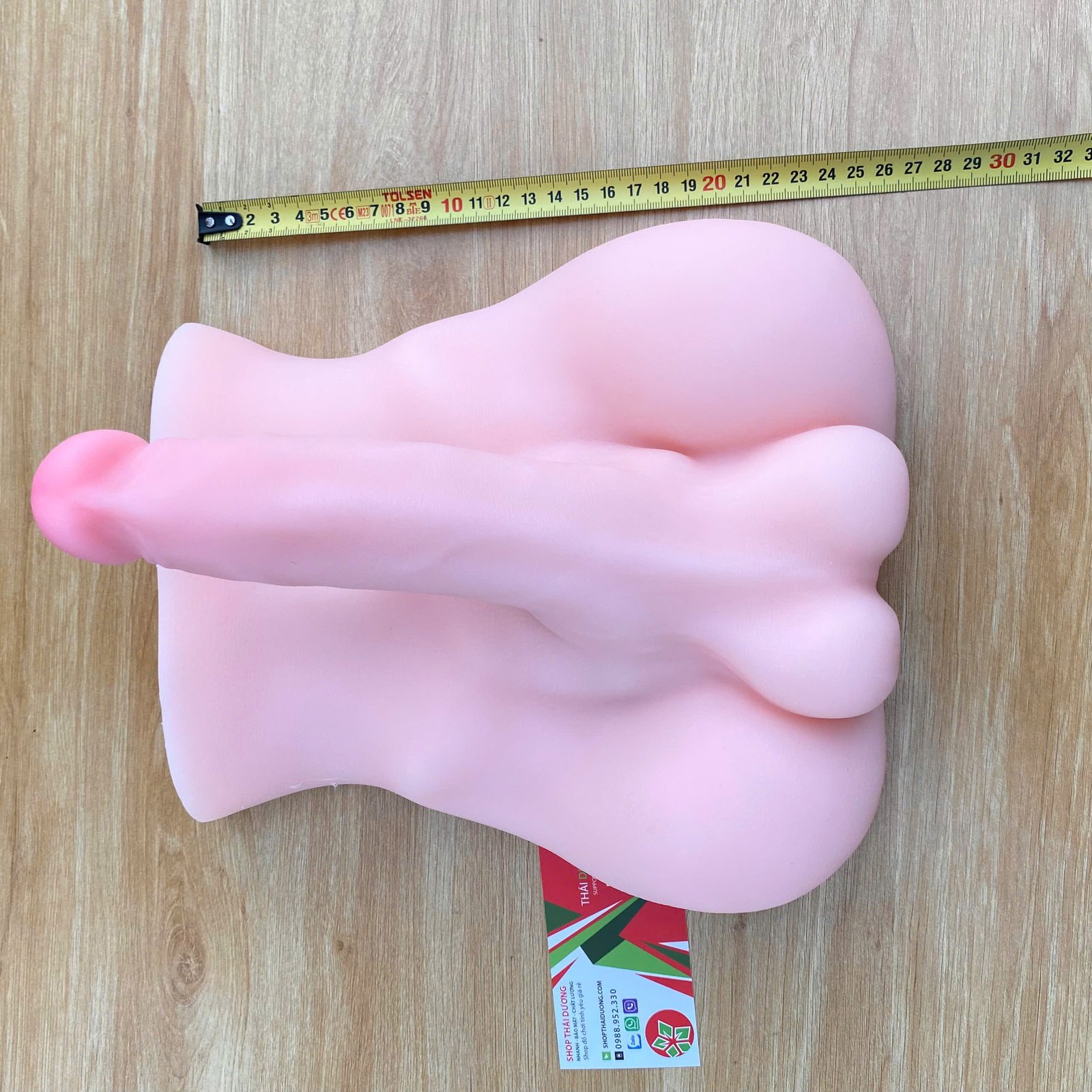 Dương Vật Giả Hít Tường Silicon Nguyên Khối 2,5kg Cho Nữ